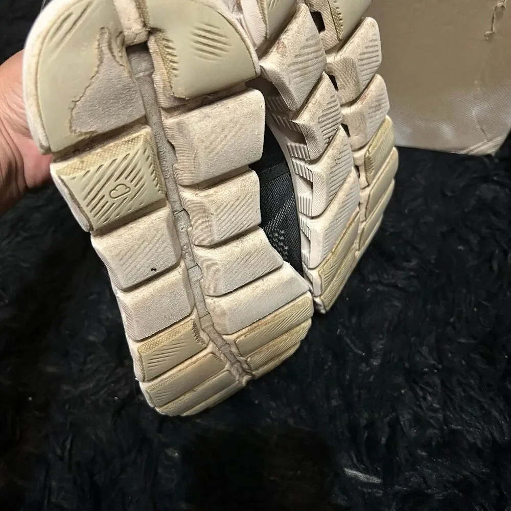 On Cloud X athletic training running lace up shoes sneakers women’s 8 Preowned